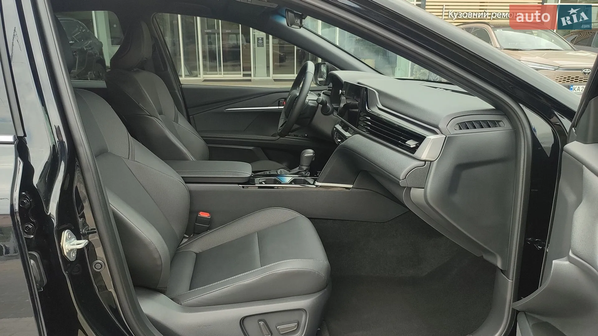 2025 Toyota Camry - мініатюра 6