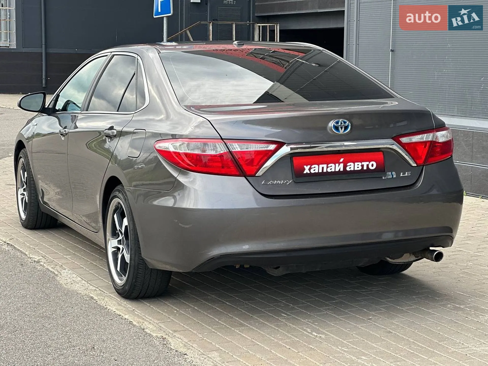 2016 Toyota Camry - мініатюра 5