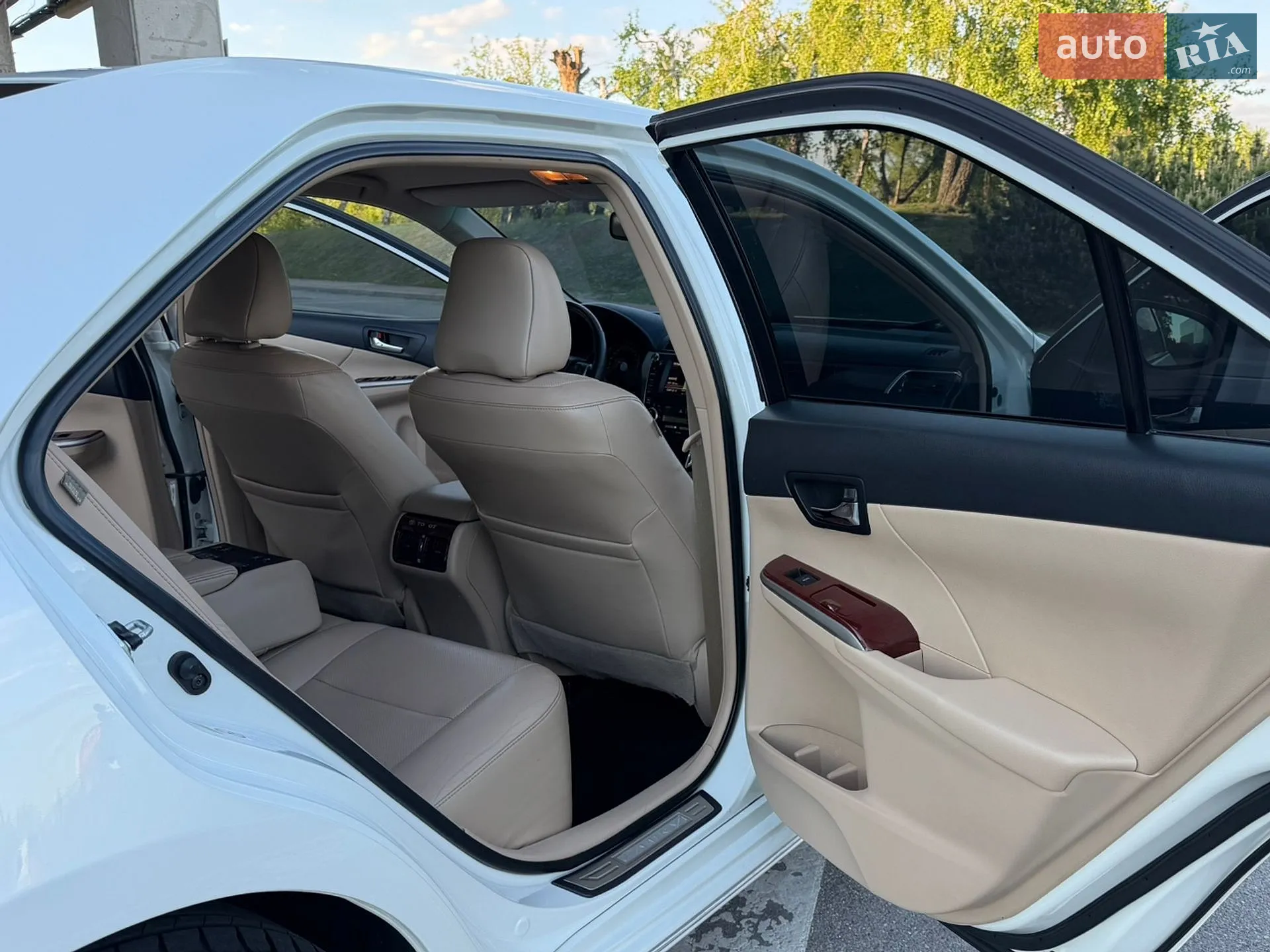 2014 Toyota Camry - мініатюра 45