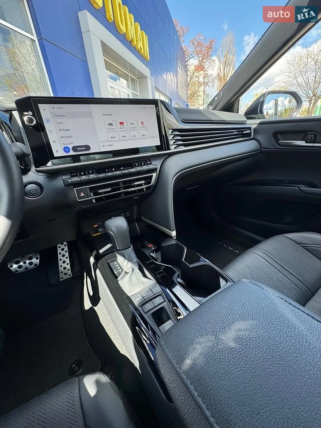 2024 Toyota Camry - мініатюра 4
