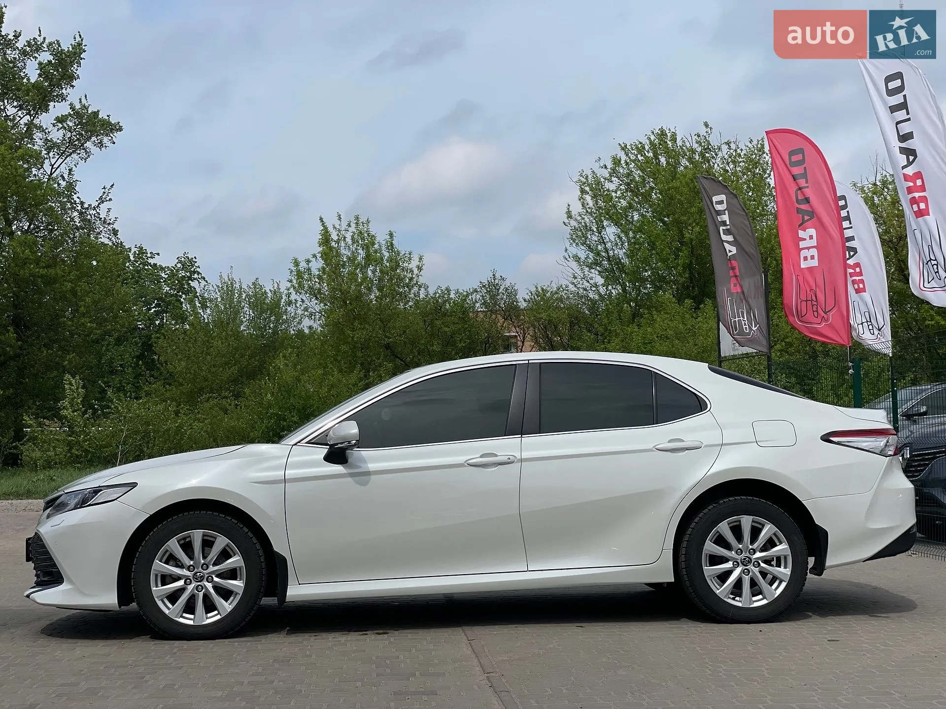 2019 Toyota Camry - мініатюра 13