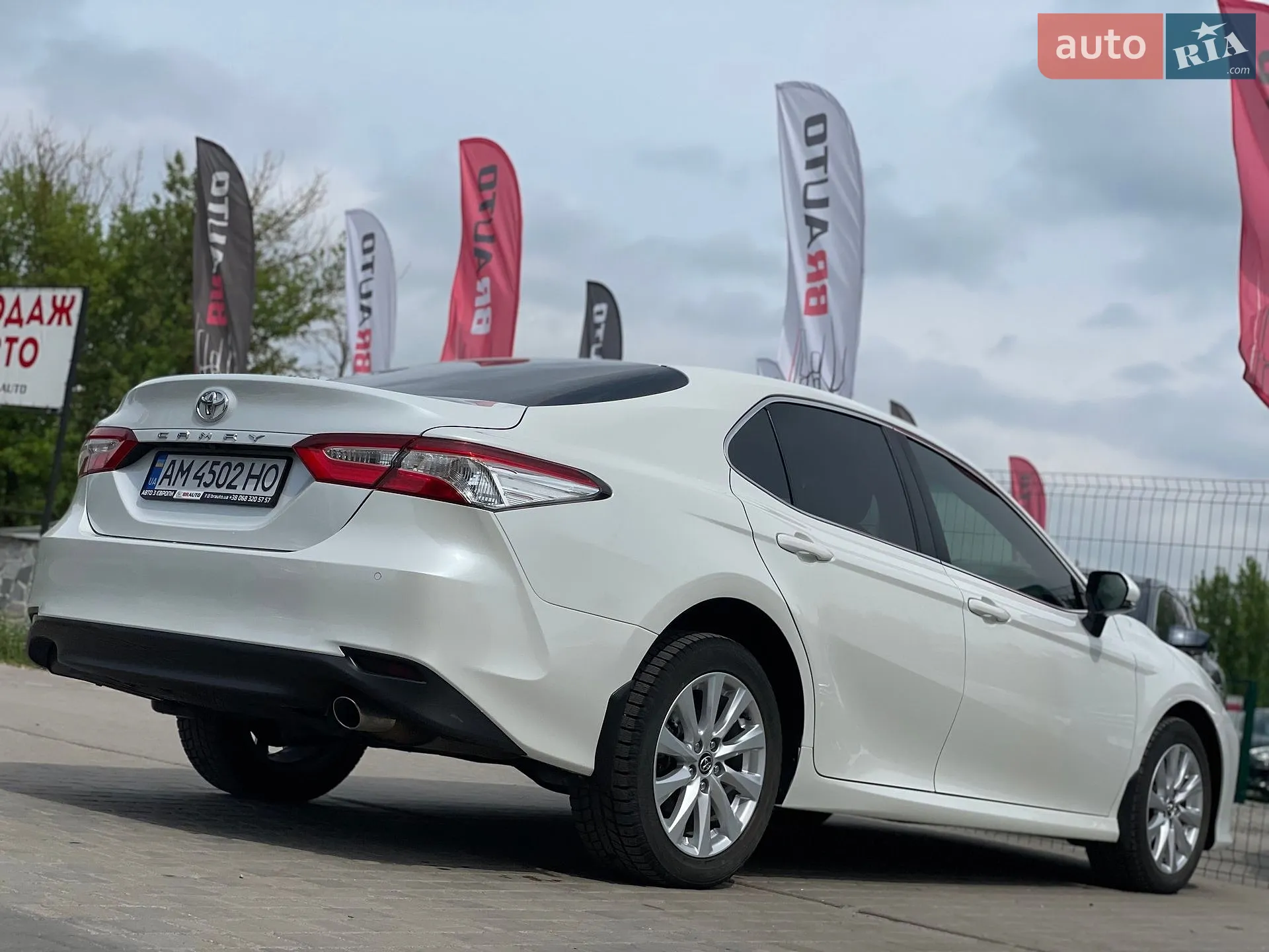 2019 Toyota Camry - мініатюра 15