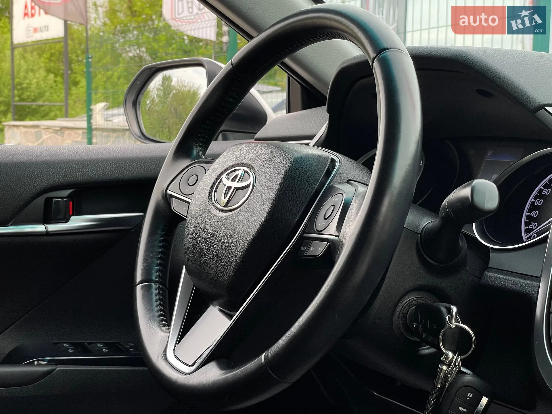 2019 Toyota Camry - мініатюра 37