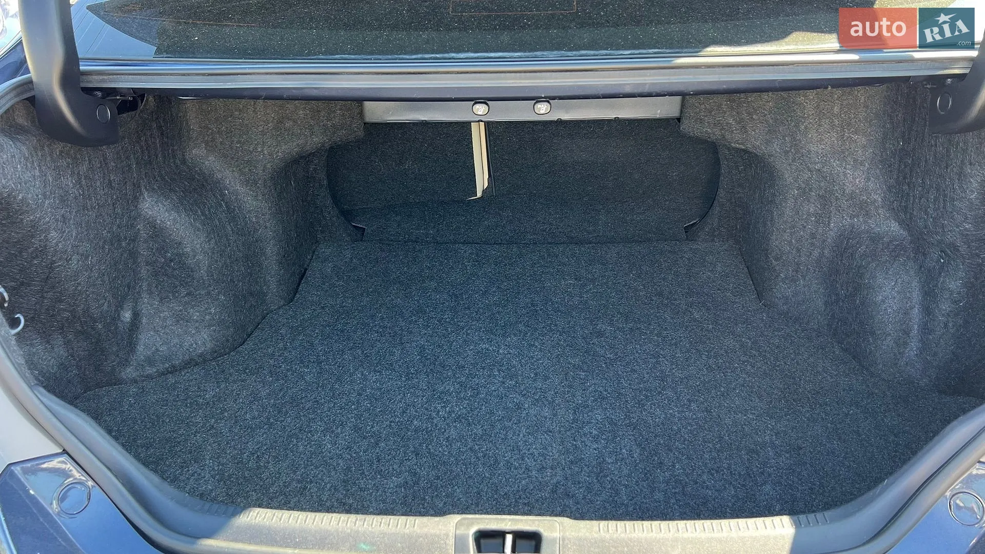 2015 Toyota Camry - мініатюра 9