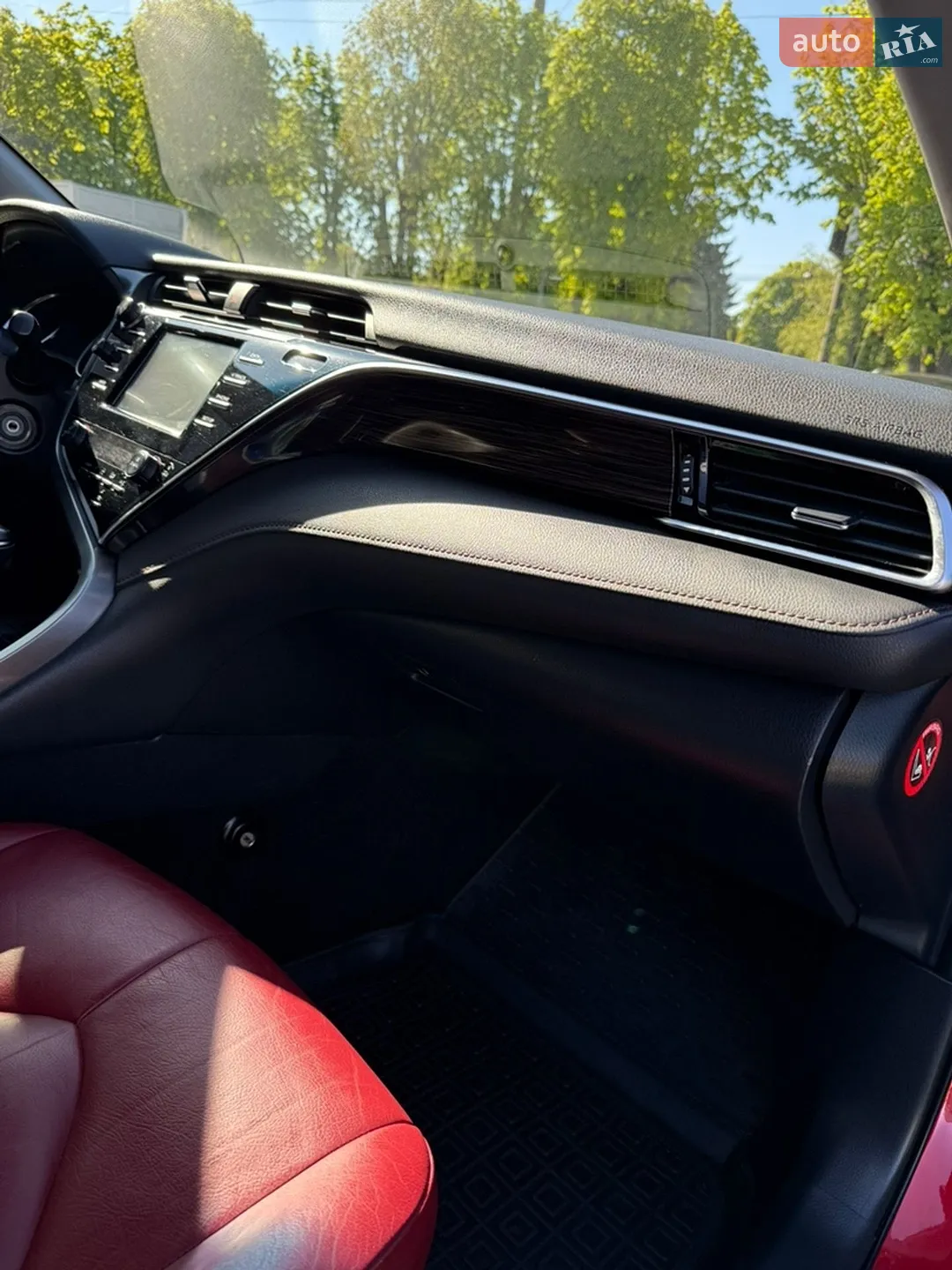 2018 Toyota Camry - мініатюра 24