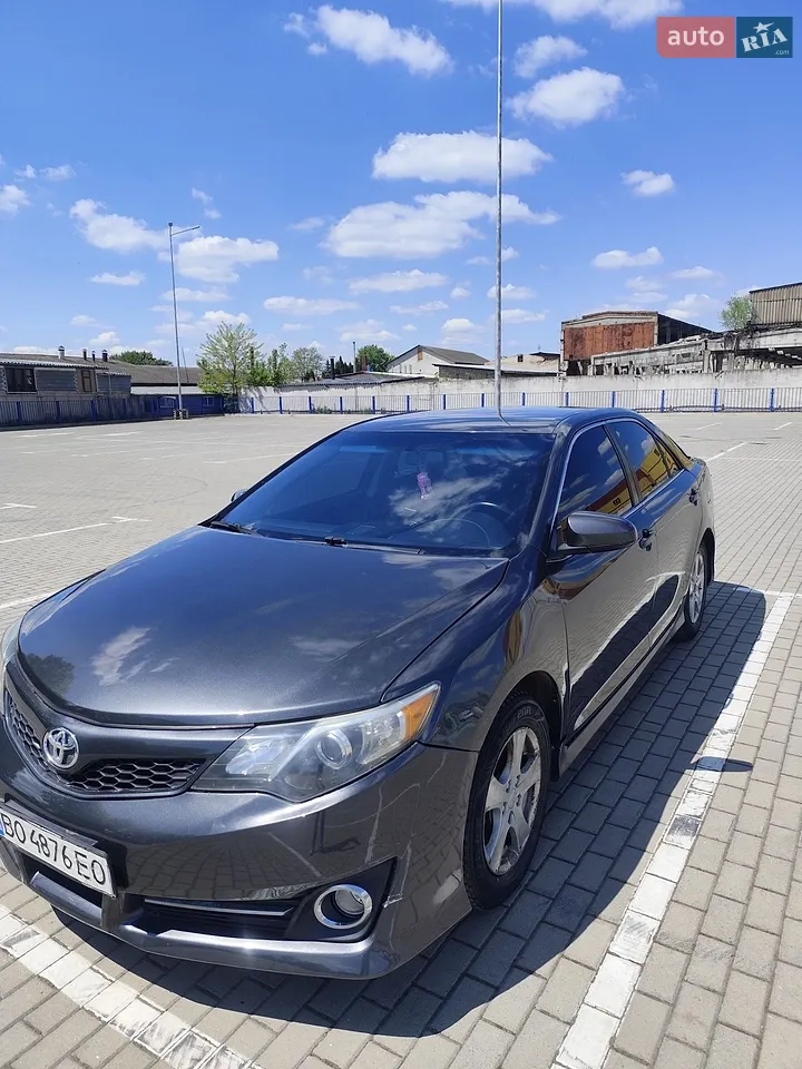 2014 Toyota Camry - мініатюра 38