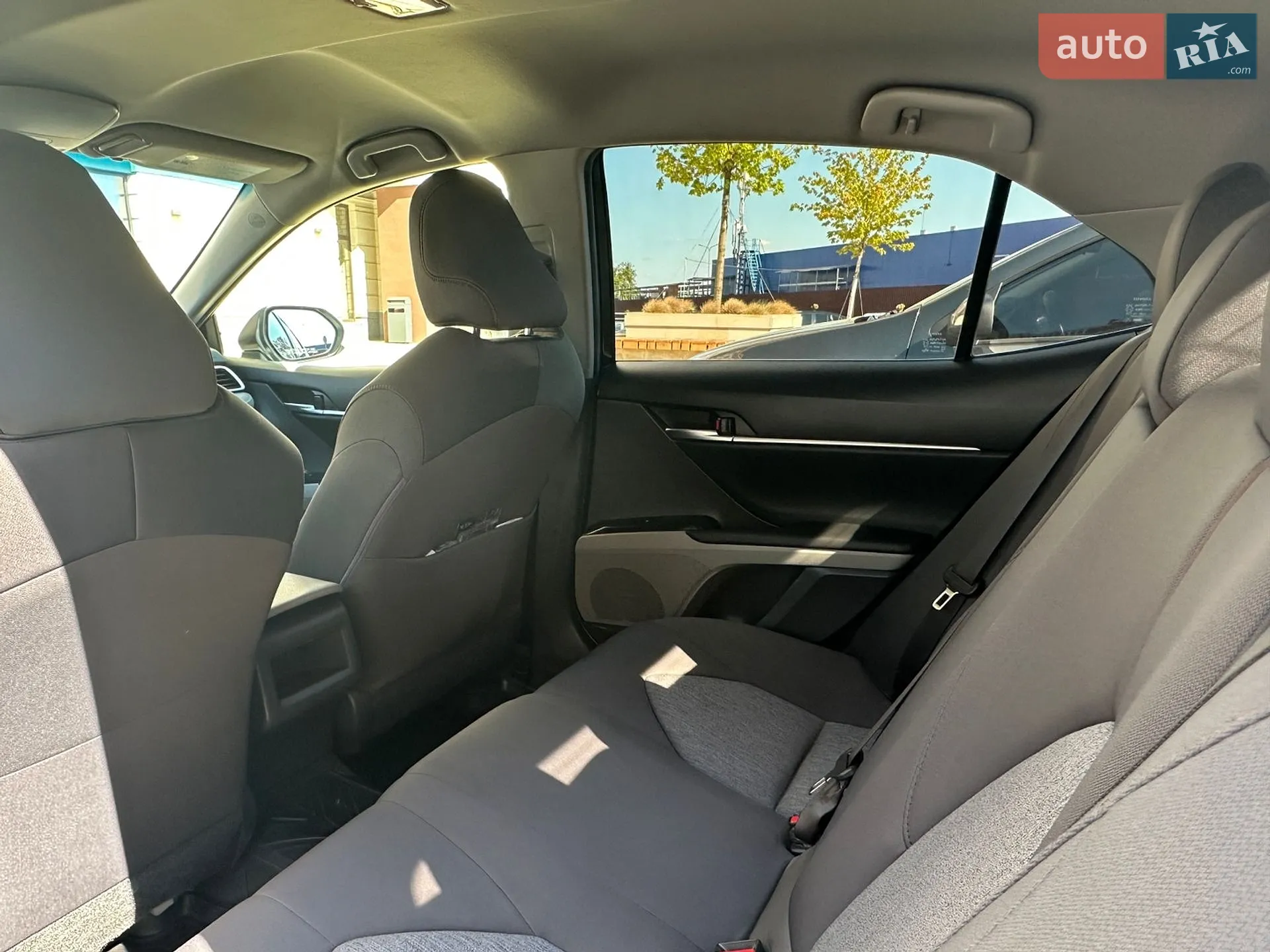 2017 Toyota Camry - мініатюра 11