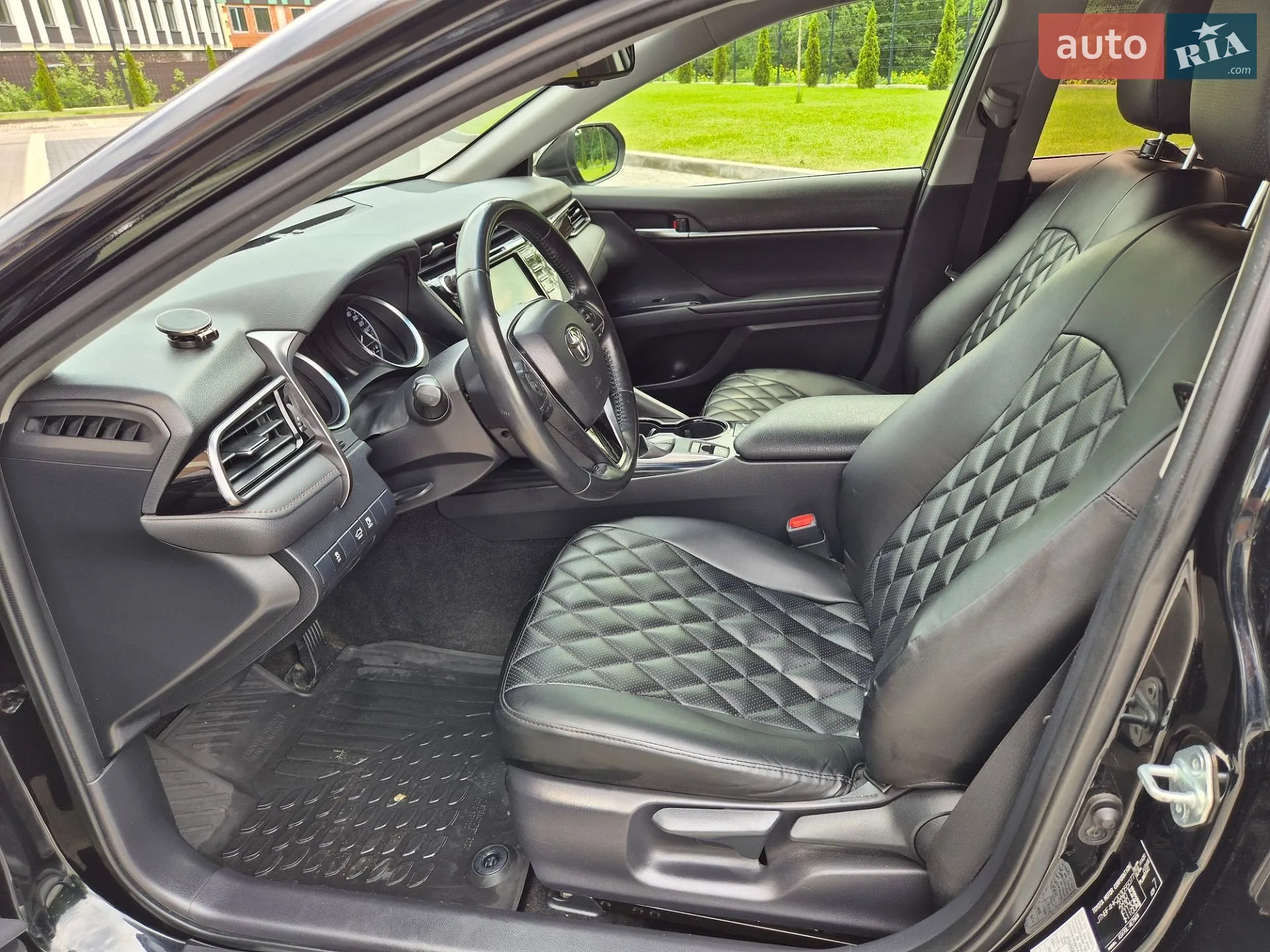 2021 Toyota Camry - мініатюра 12