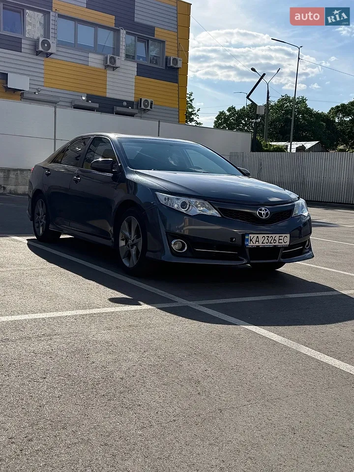 2014 Toyota Camry - мініатюра 22