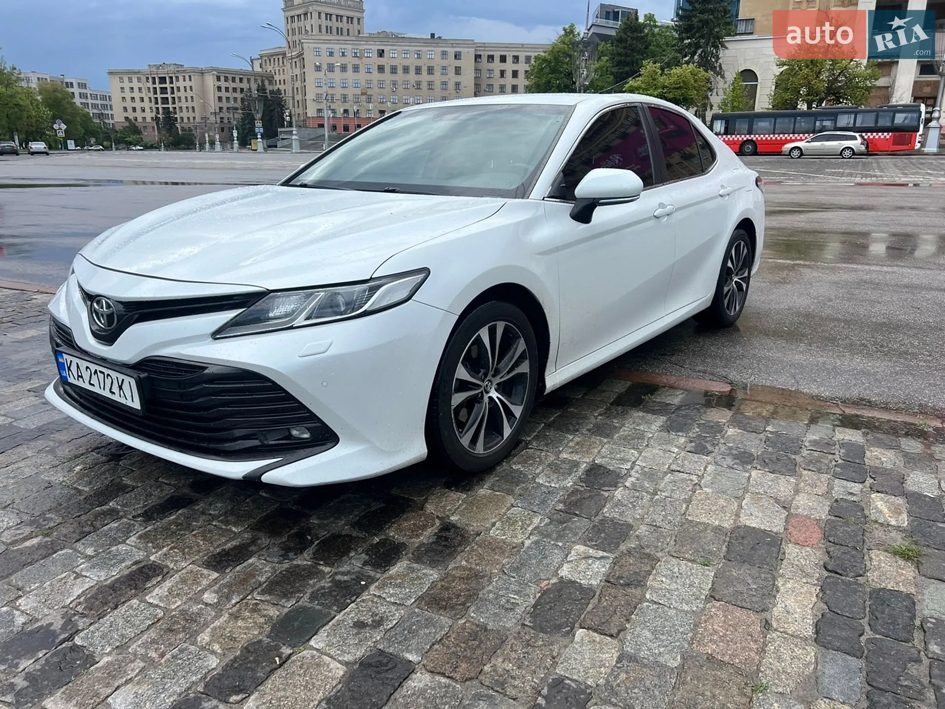 2017 Toyota Camry - фото 1