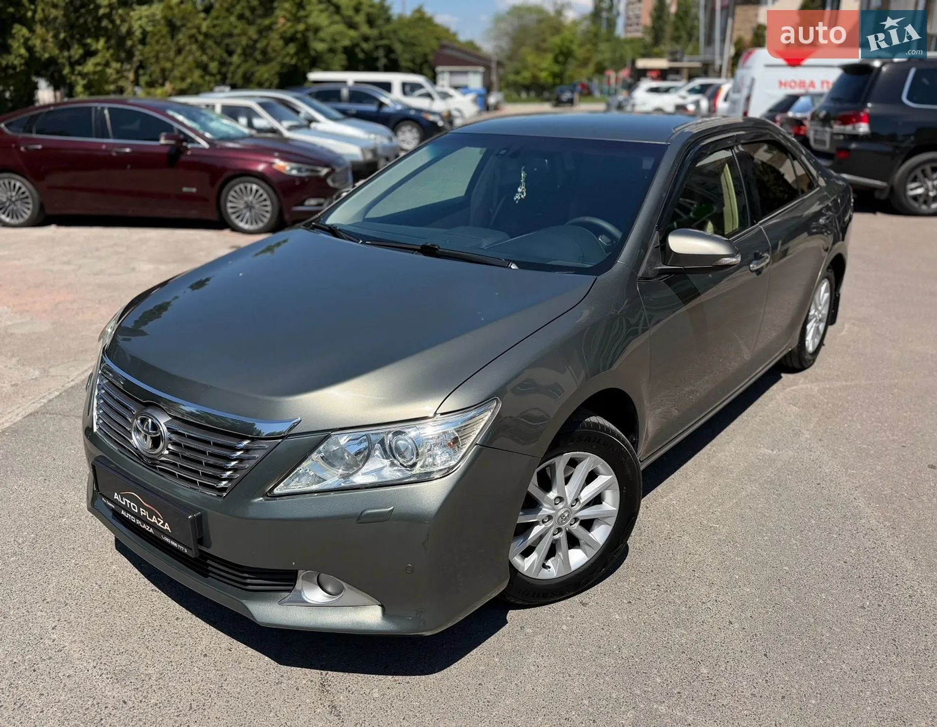 2012 Toyota Camry - мініатюра 4