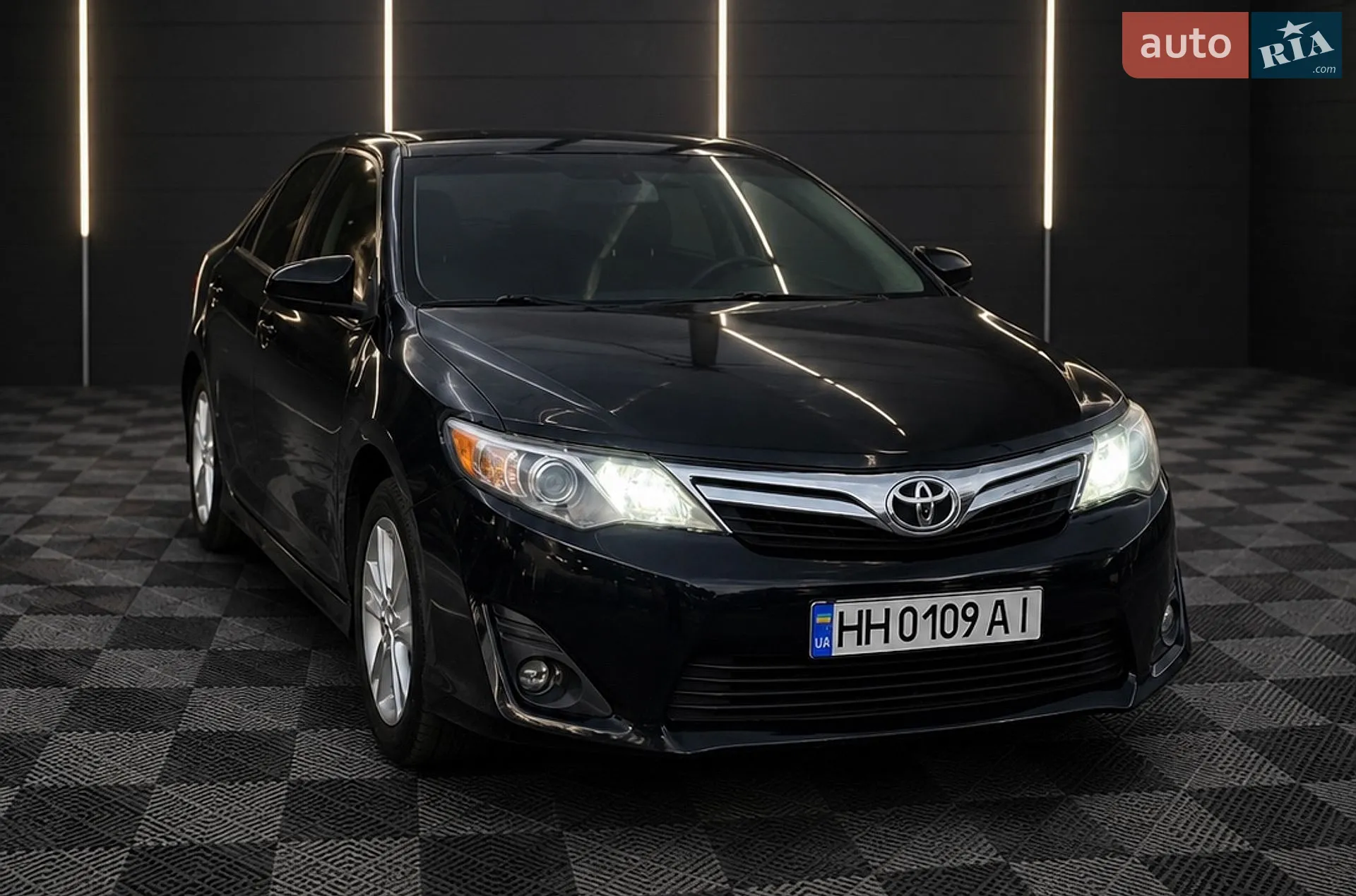 2013 Toyota Camry - мініатюра 5
