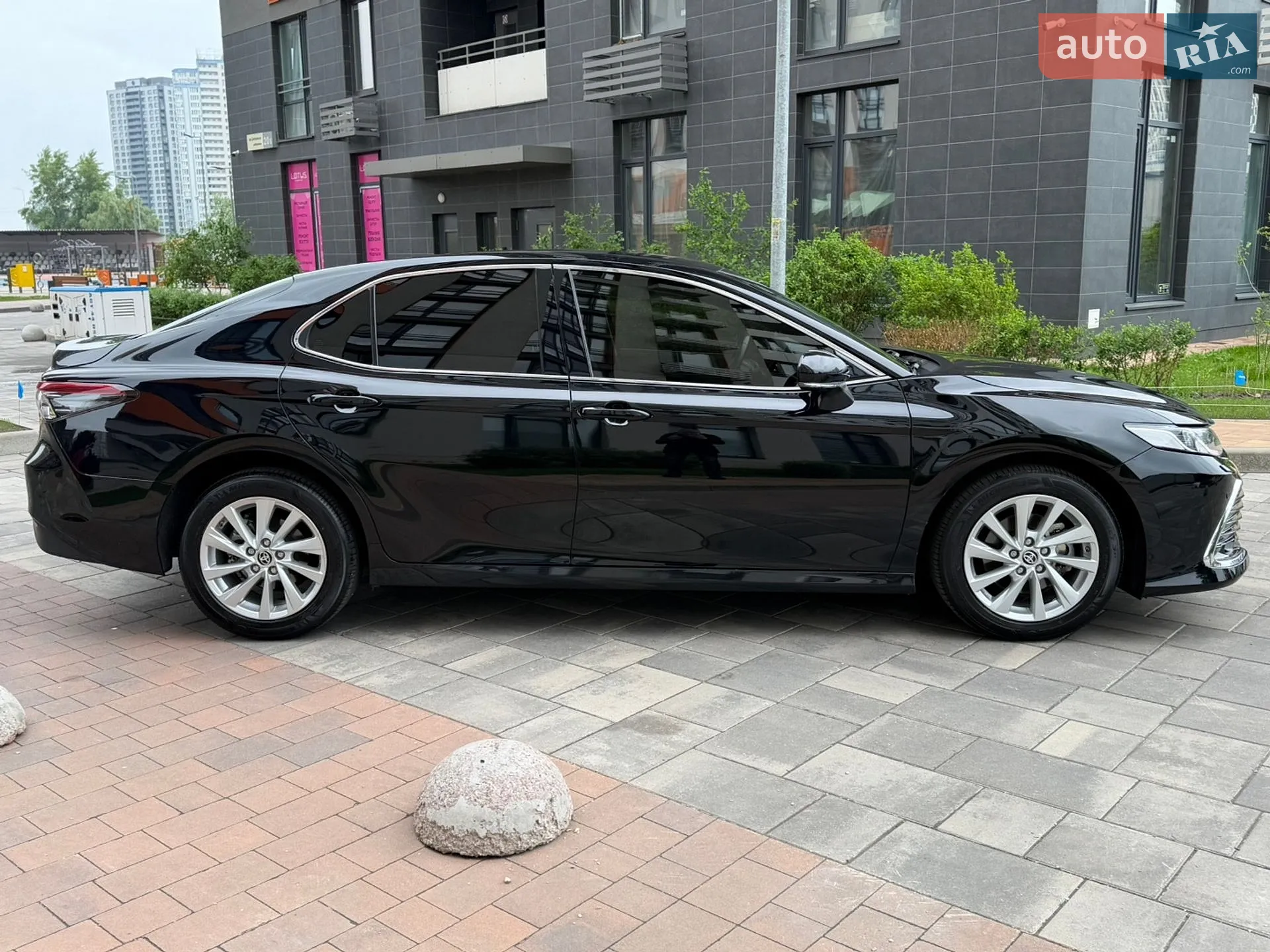 2024 Toyota Camry - мініатюра 11