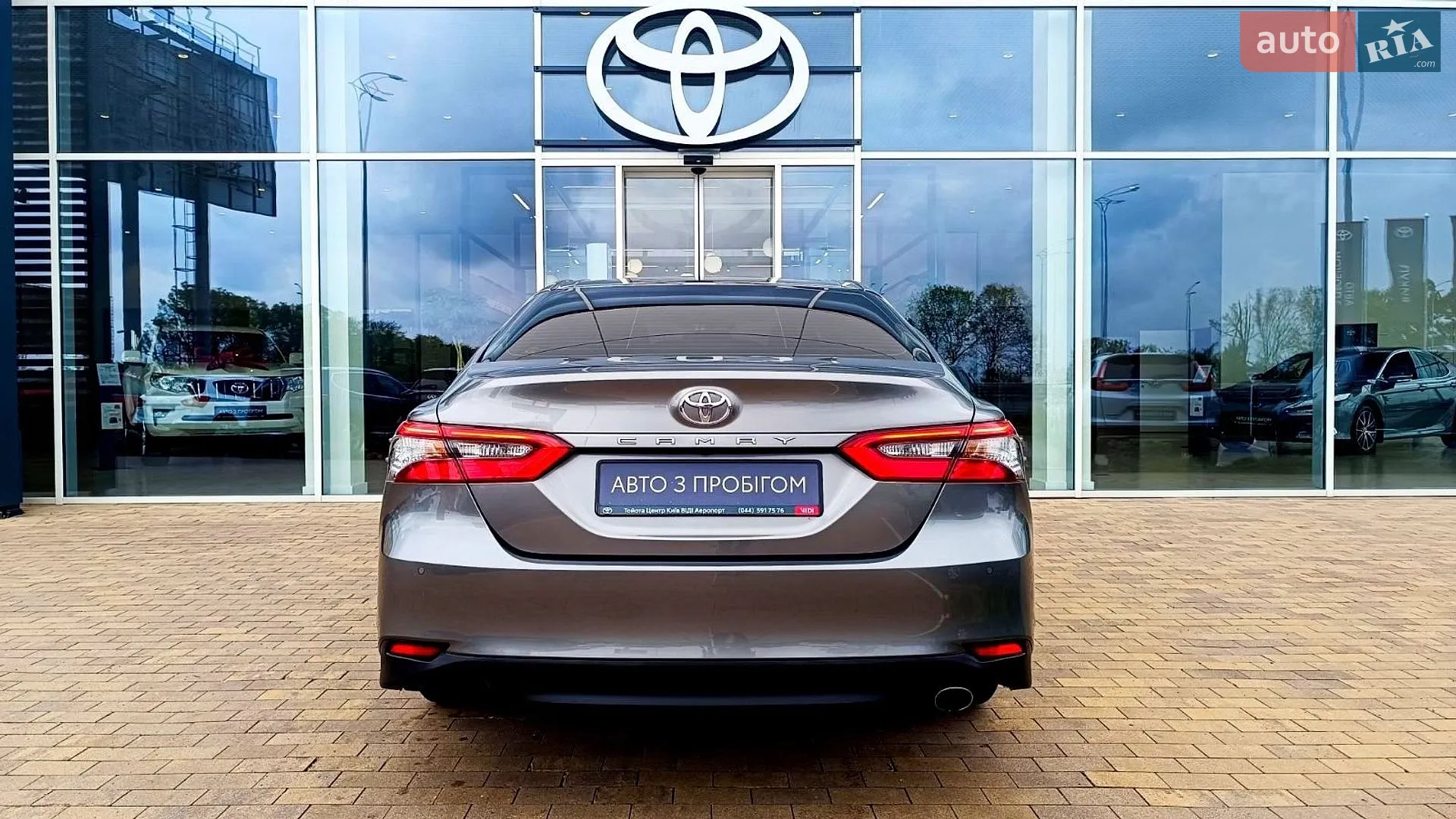 2022 Toyota Camry - мініатюра 4