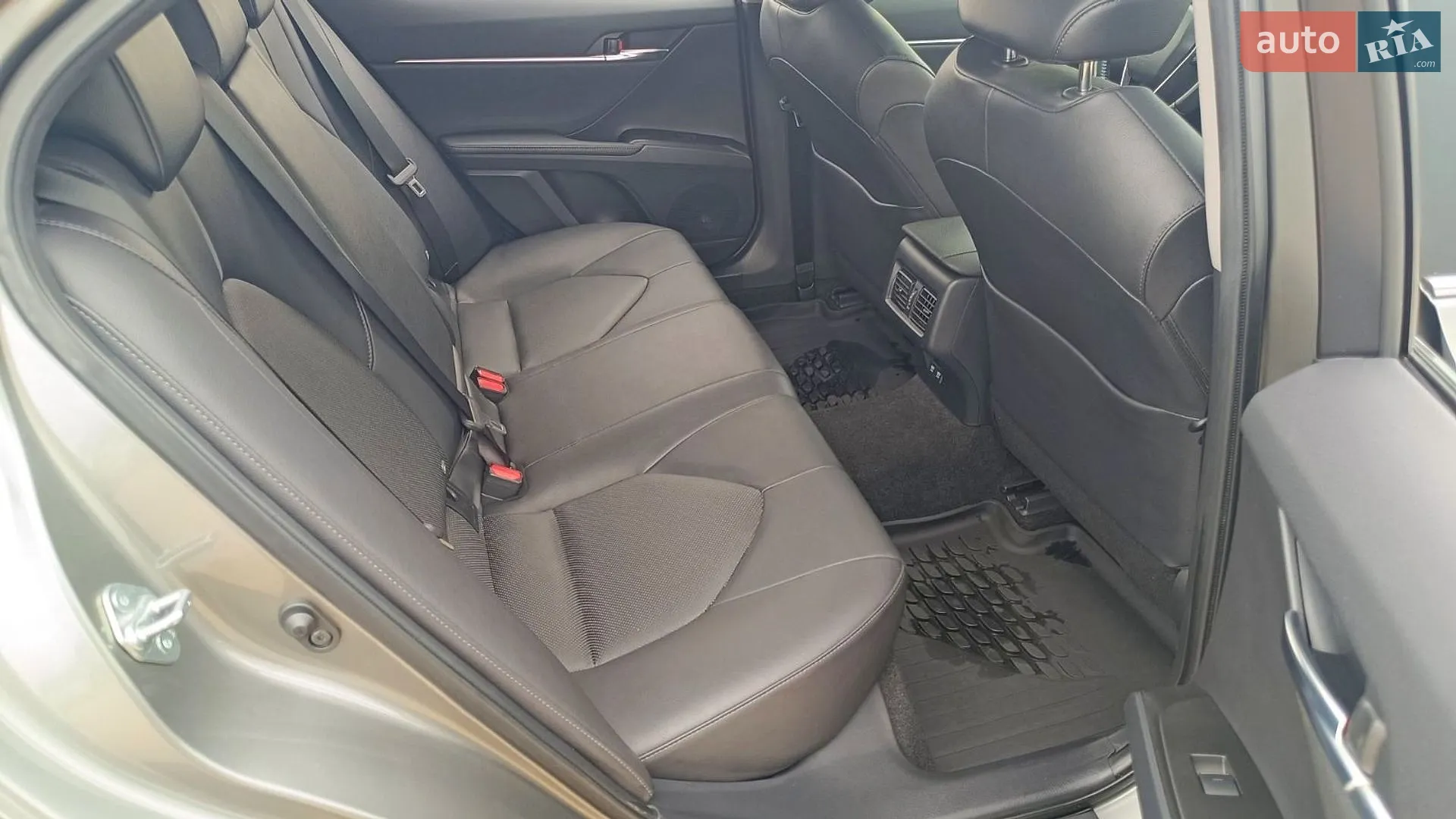 2022 Toyota Camry - мініатюра 7