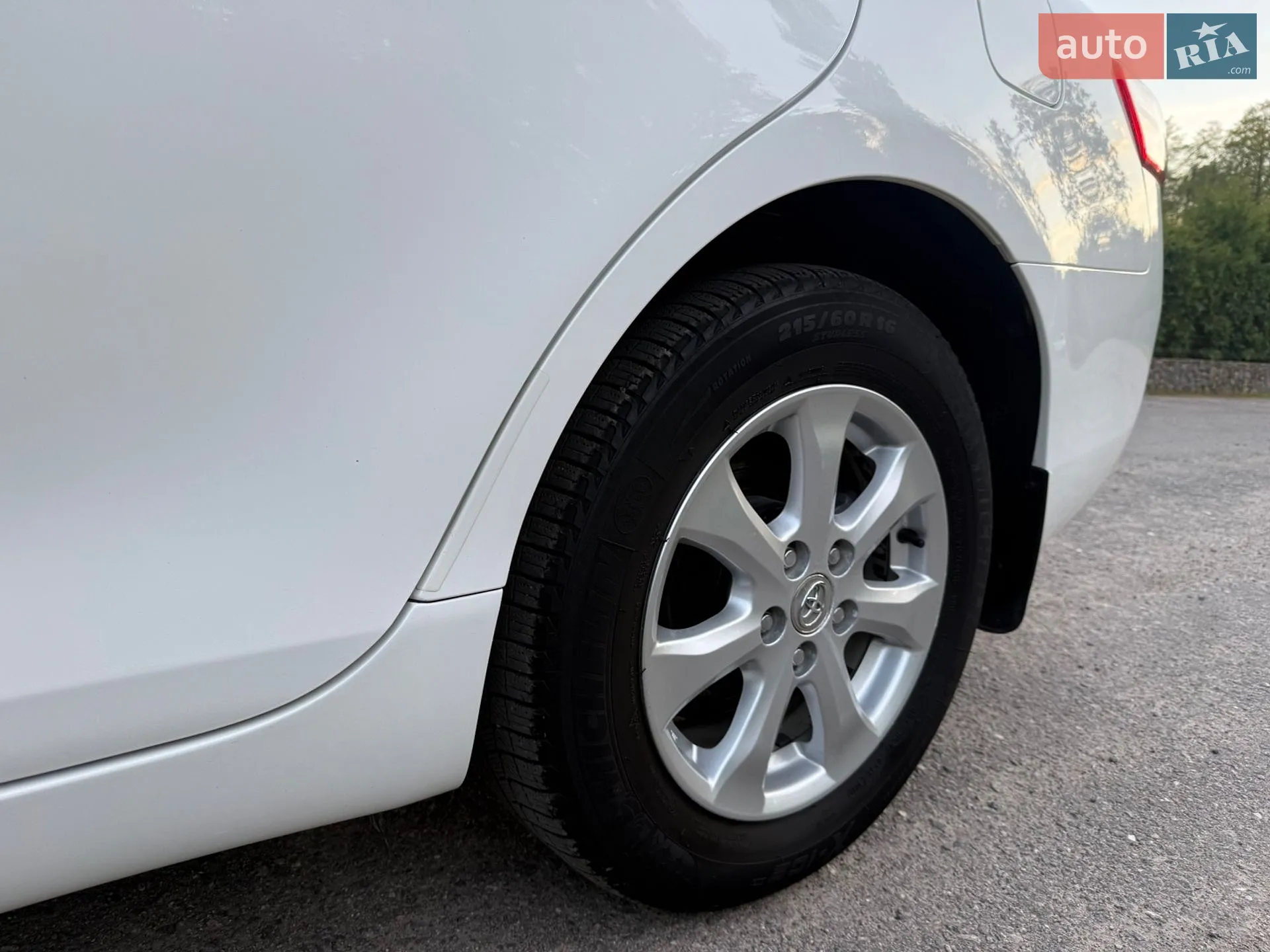 2010 Toyota Camry - мініатюра 40