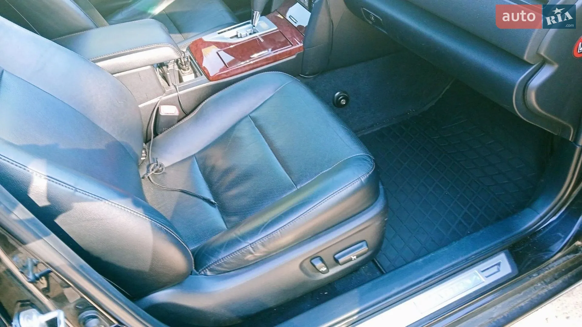 2014 Toyota Camry - мініатюра 17