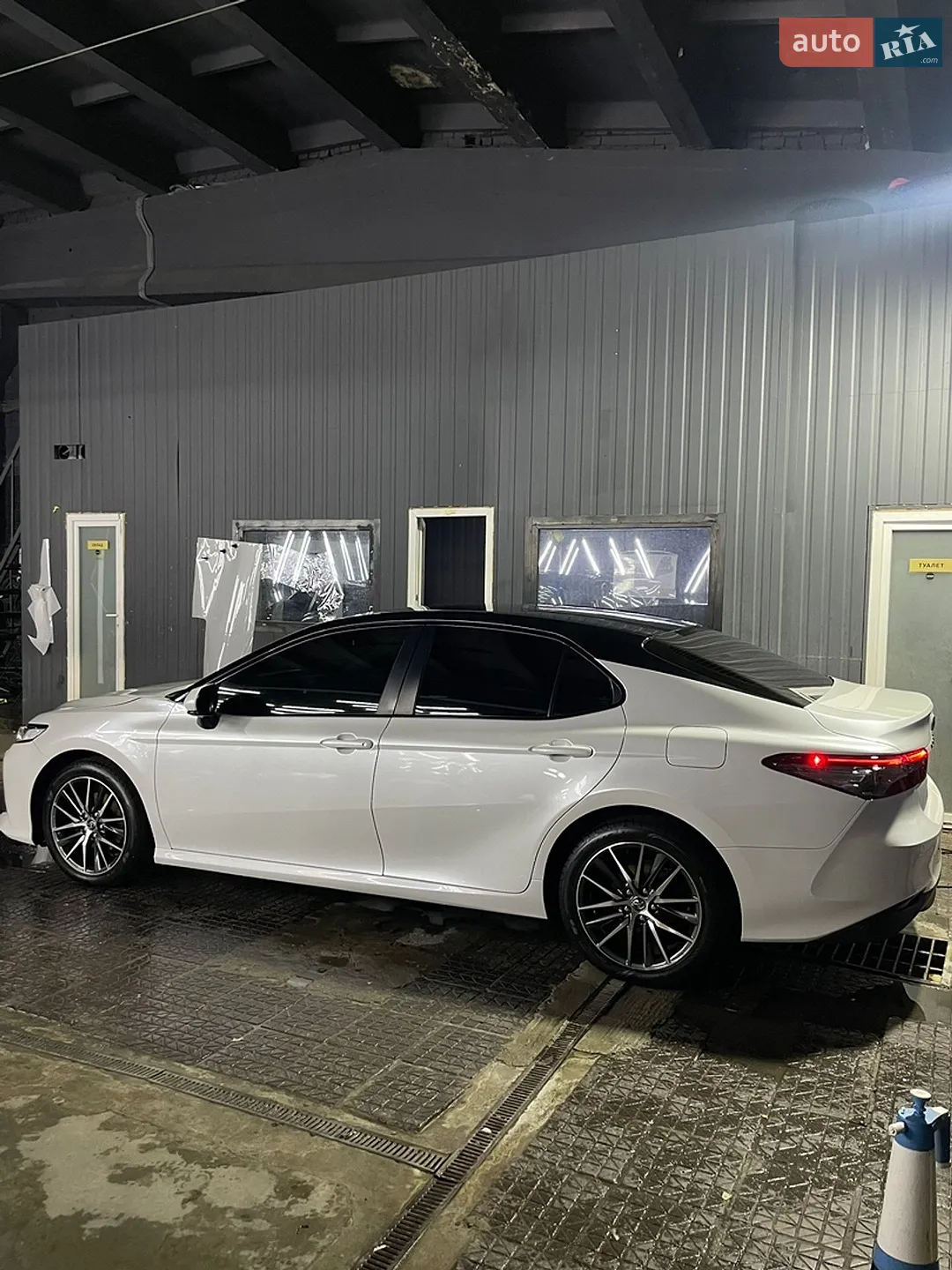 2018 Toyota Camry - мініатюра 4