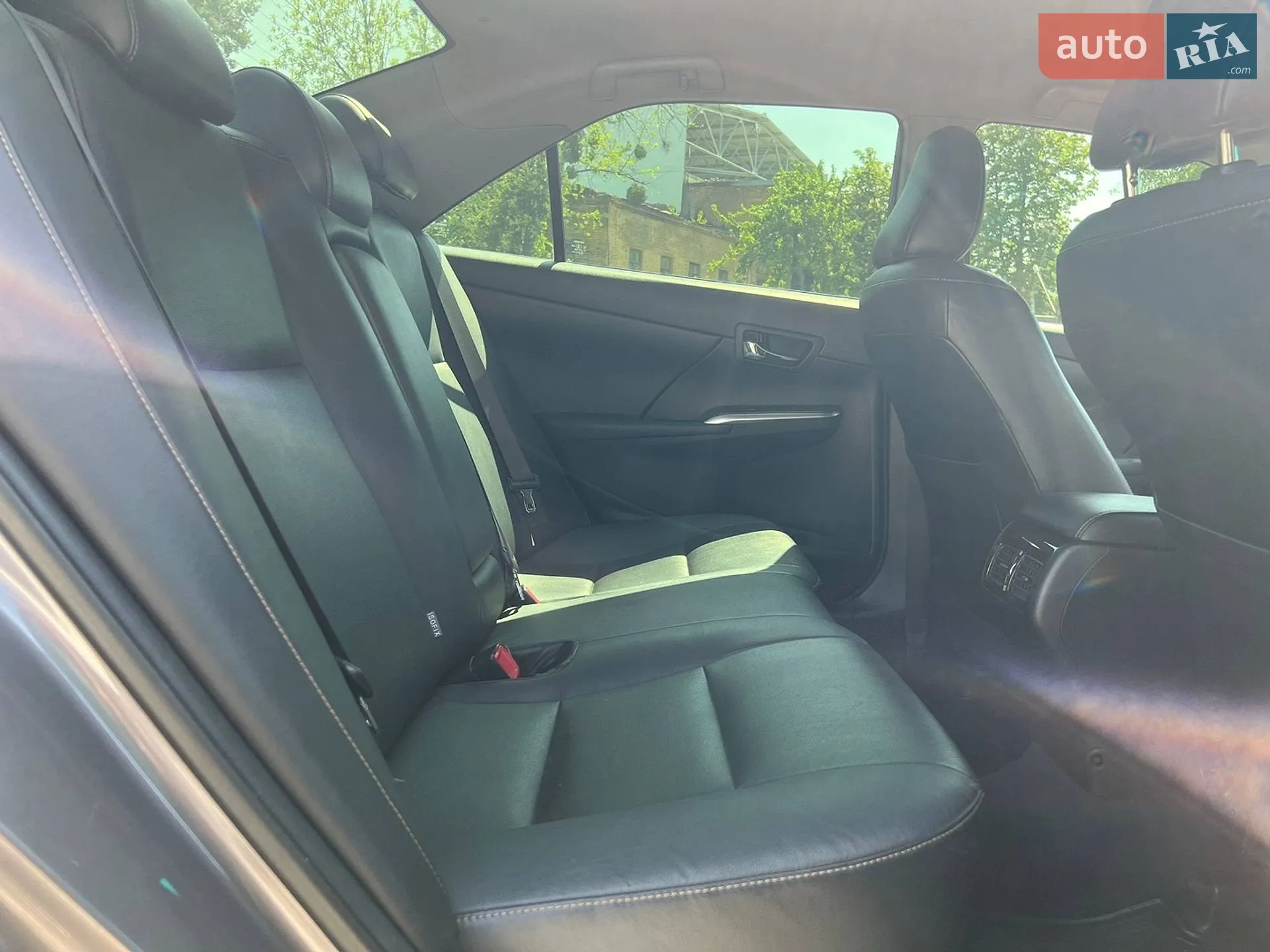 2016 Toyota Camry - мініатюра 9