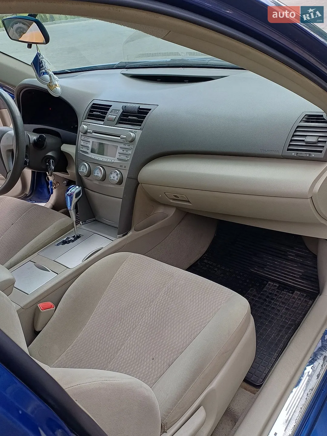 2010 Toyota Camry - мініатюра 8