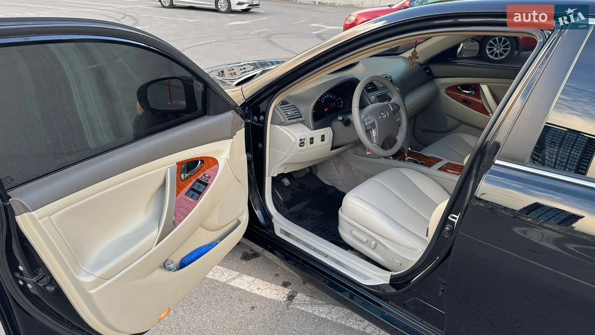 2011 Toyota Camry - мініатюра 9