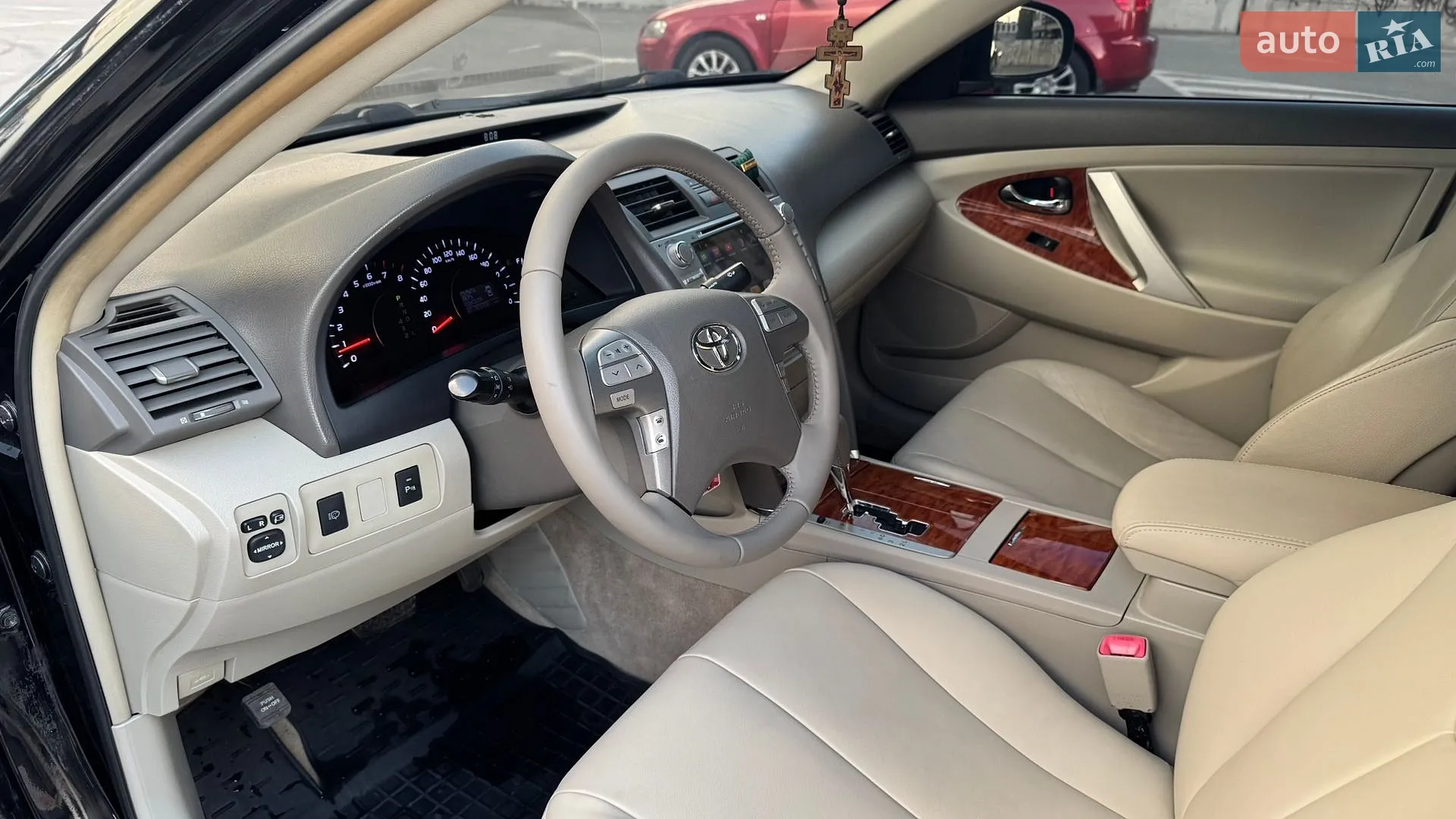 2011 Toyota Camry - мініатюра 21