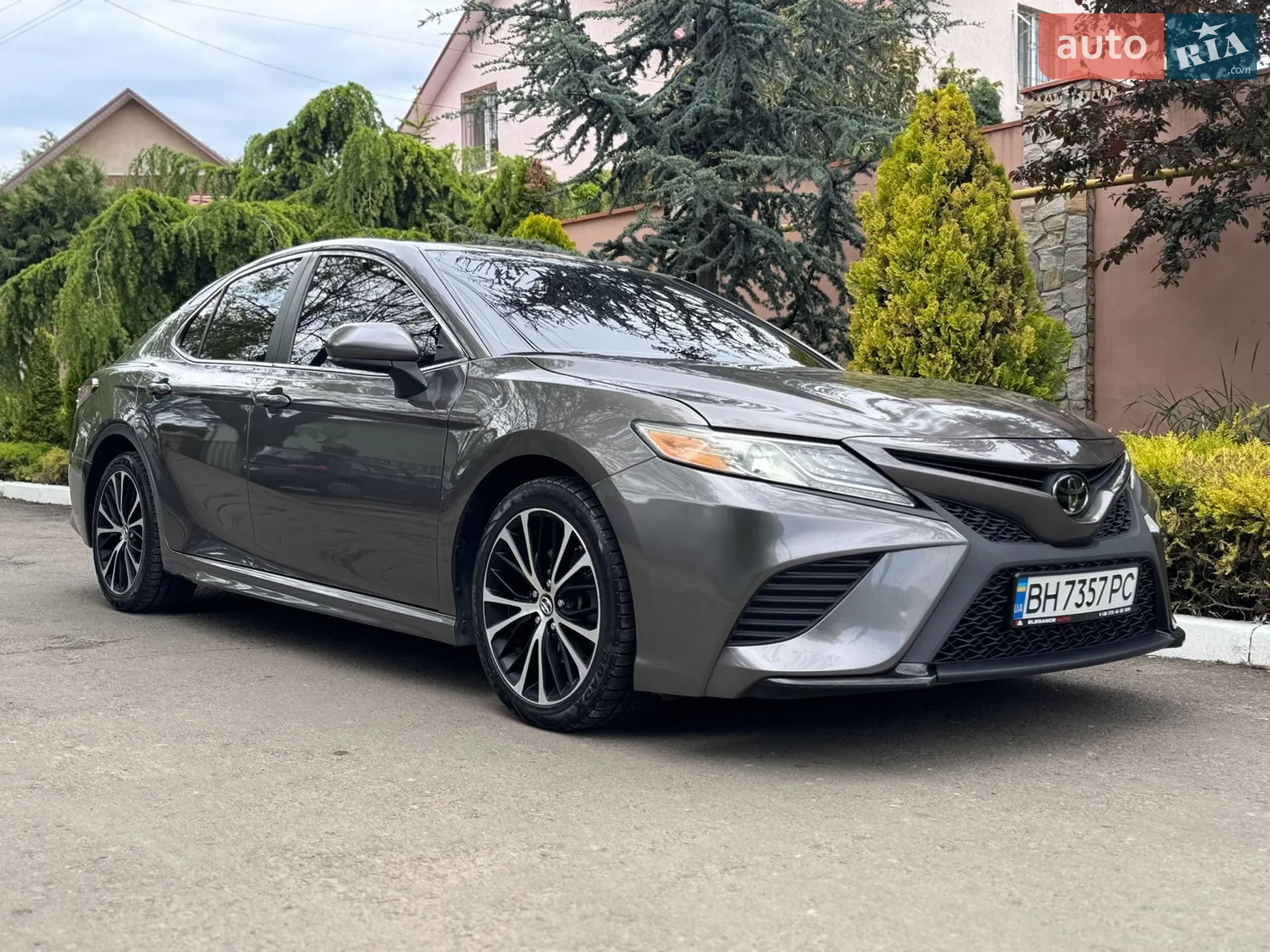 2019 Toyota Camry - мініатюра 16