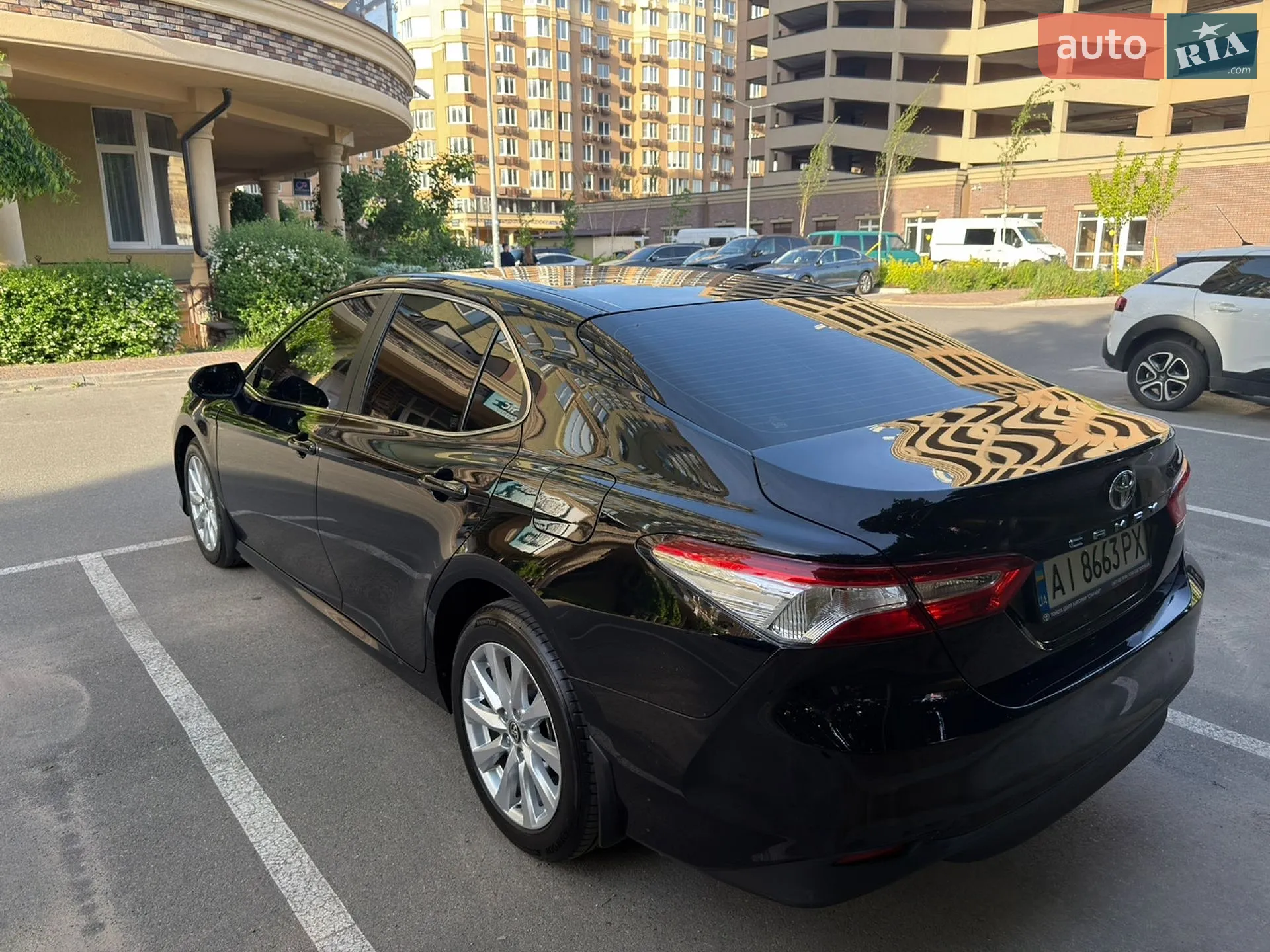 2020 Toyota Camry - мініатюра 10