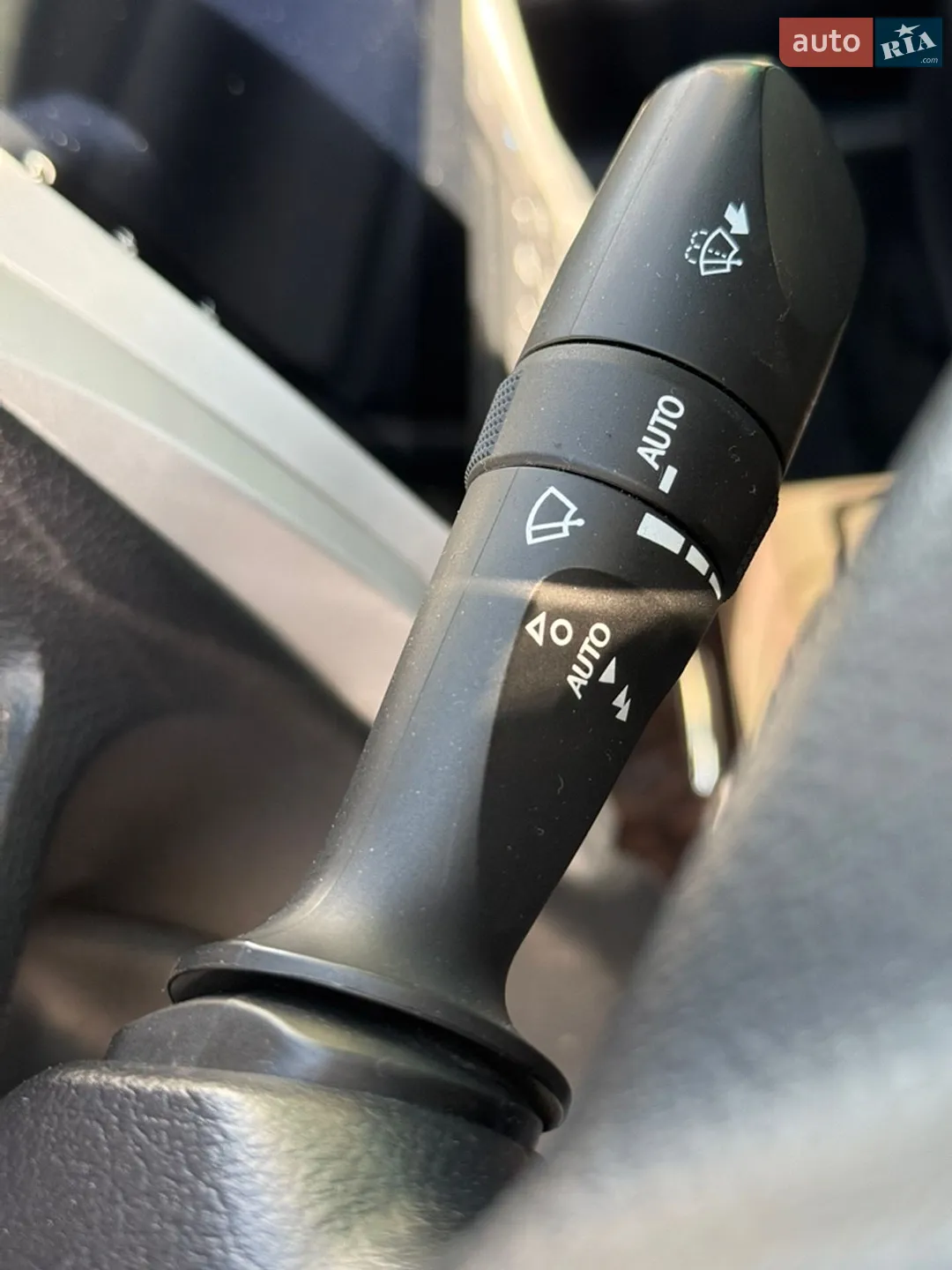 2015 Toyota Camry - мініатюра 26
