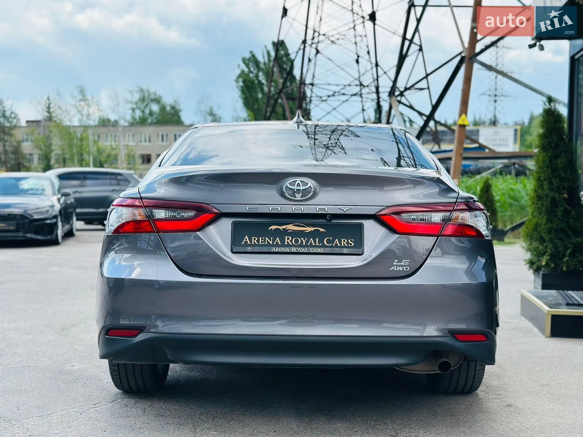 2020 Toyota Camry - мініатюра 11