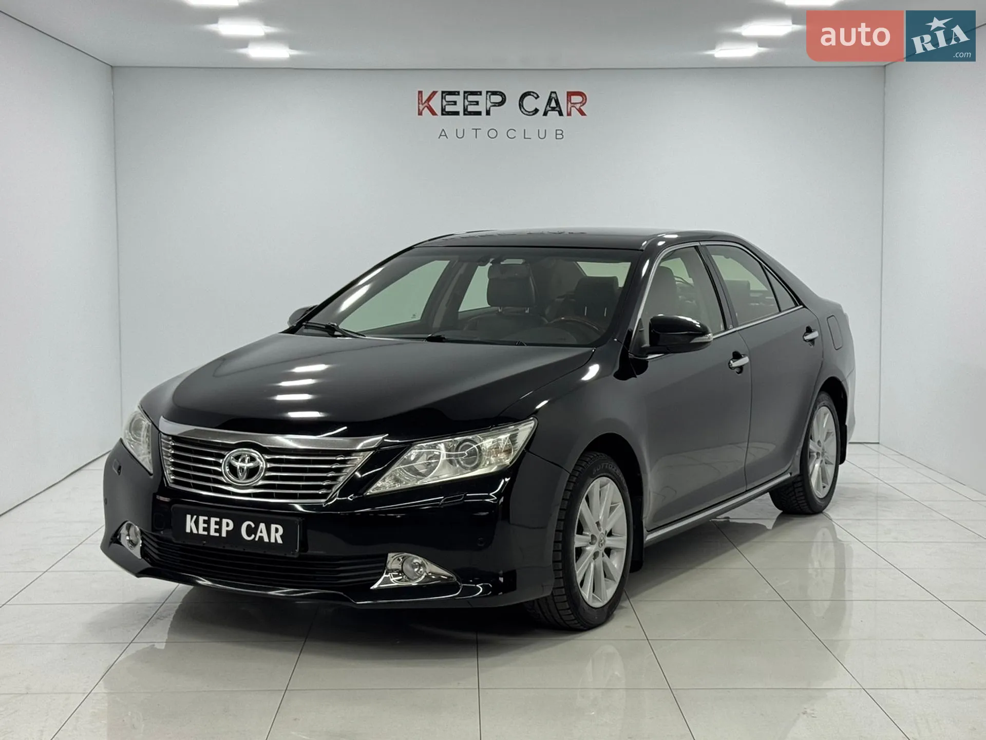 2014 Toyota Camry - мініатюра 2