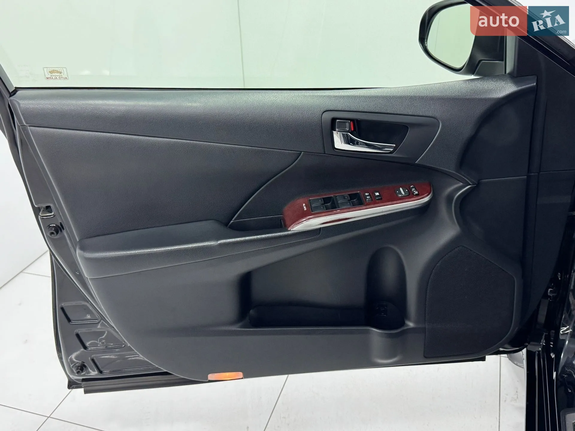 2014 Toyota Camry - мініатюра 23