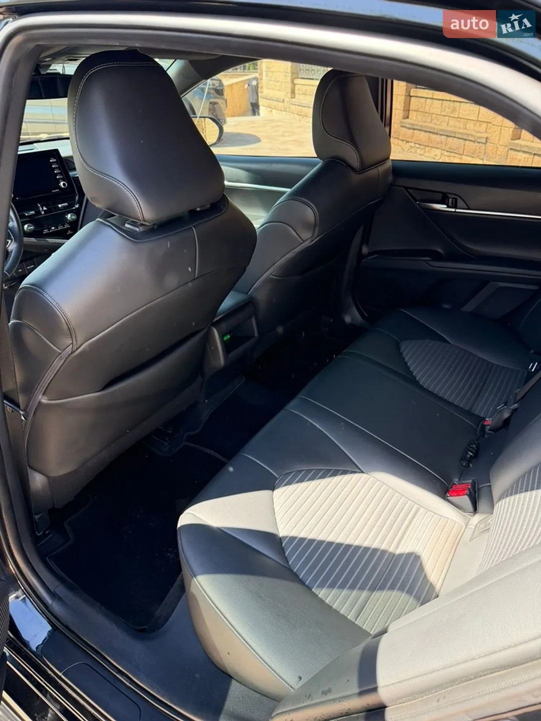 2021 Toyota Camry - мініатюра 11