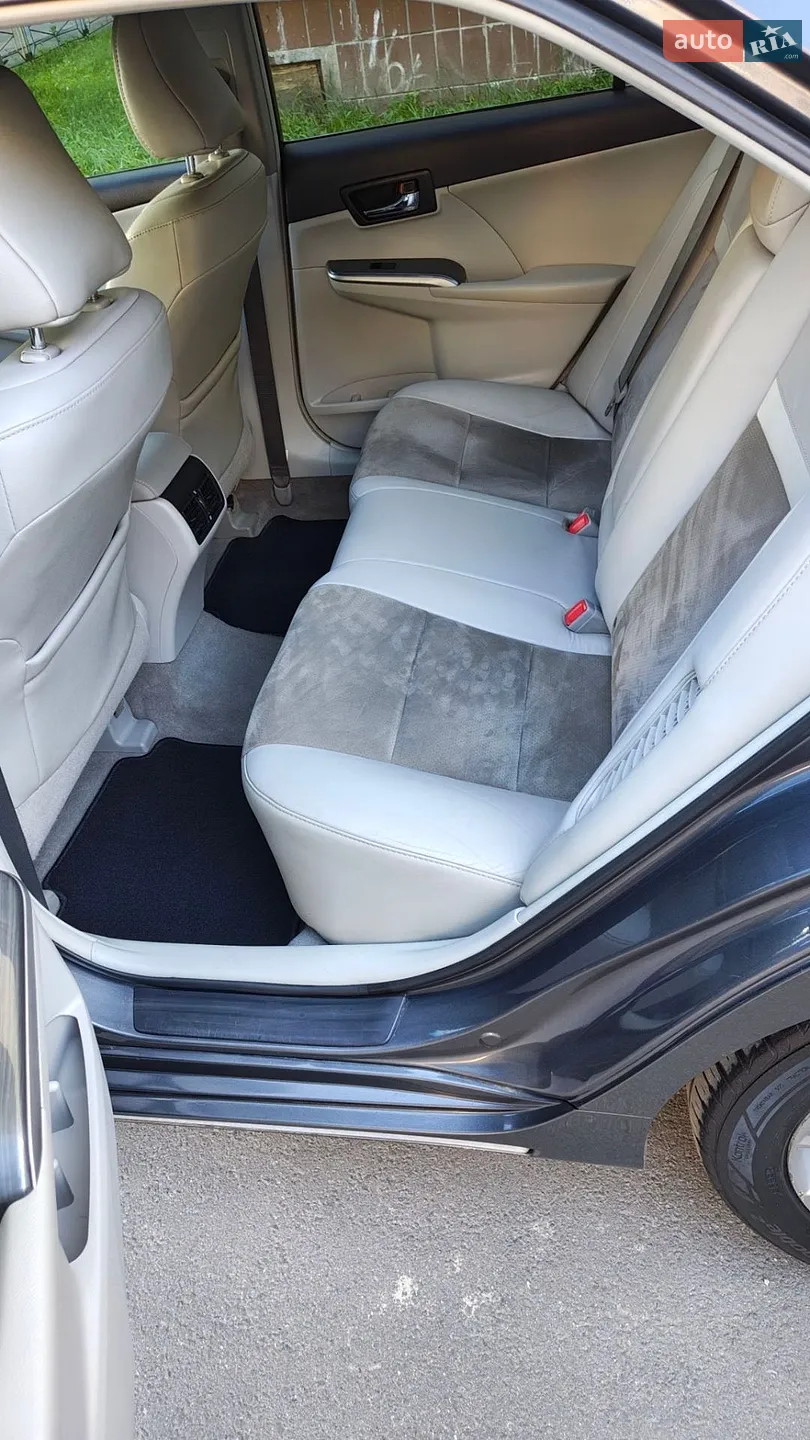 2012 Toyota Camry - мініатюра 11
