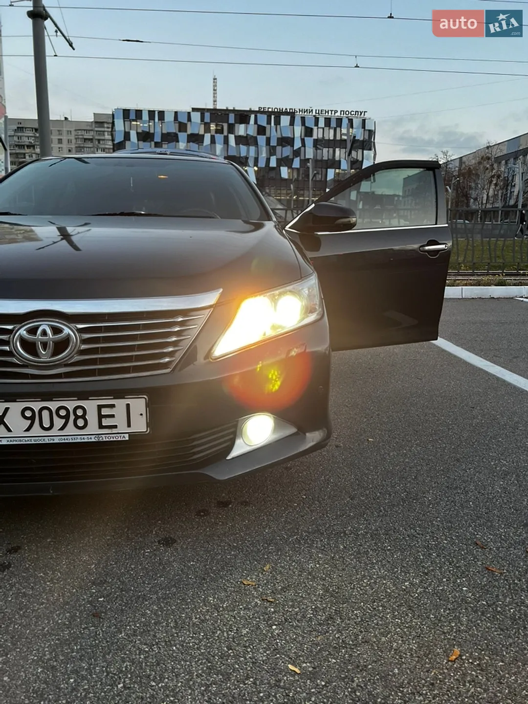 2011 Toyota Camry - мініатюра 15
