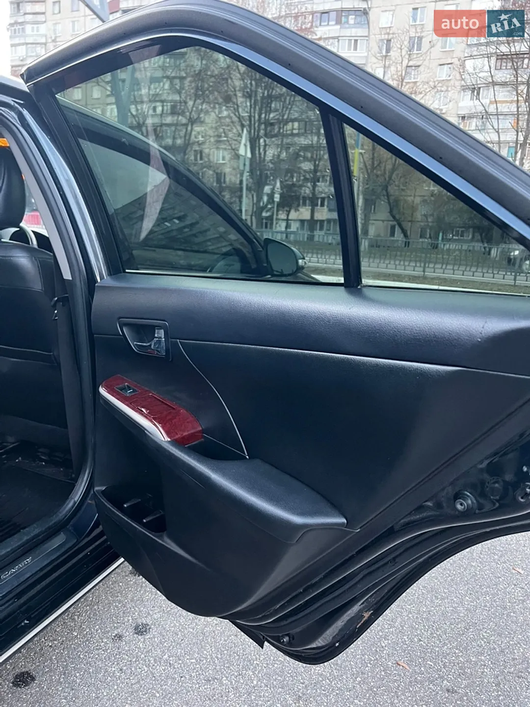 2011 Toyota Camry - мініатюра 31