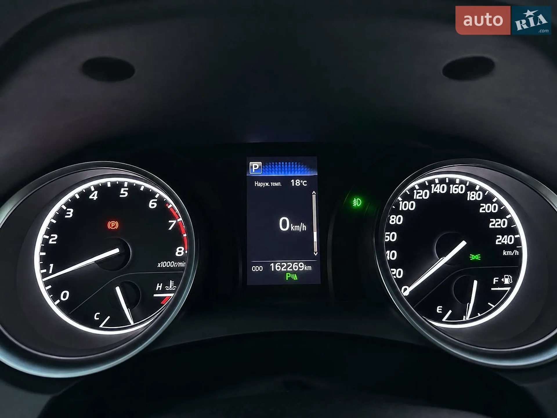 2018 Toyota Camry - мініатюра 2