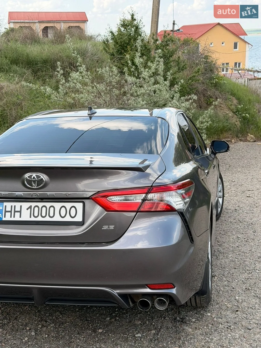 2019 Toyota Camry - мініатюра 3