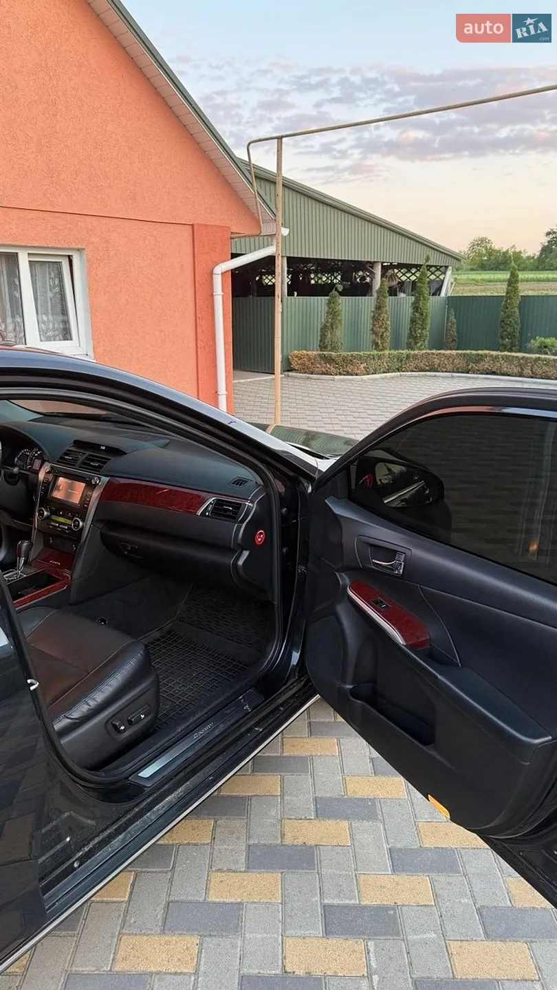2011 Toyota Camry - мініатюра 11