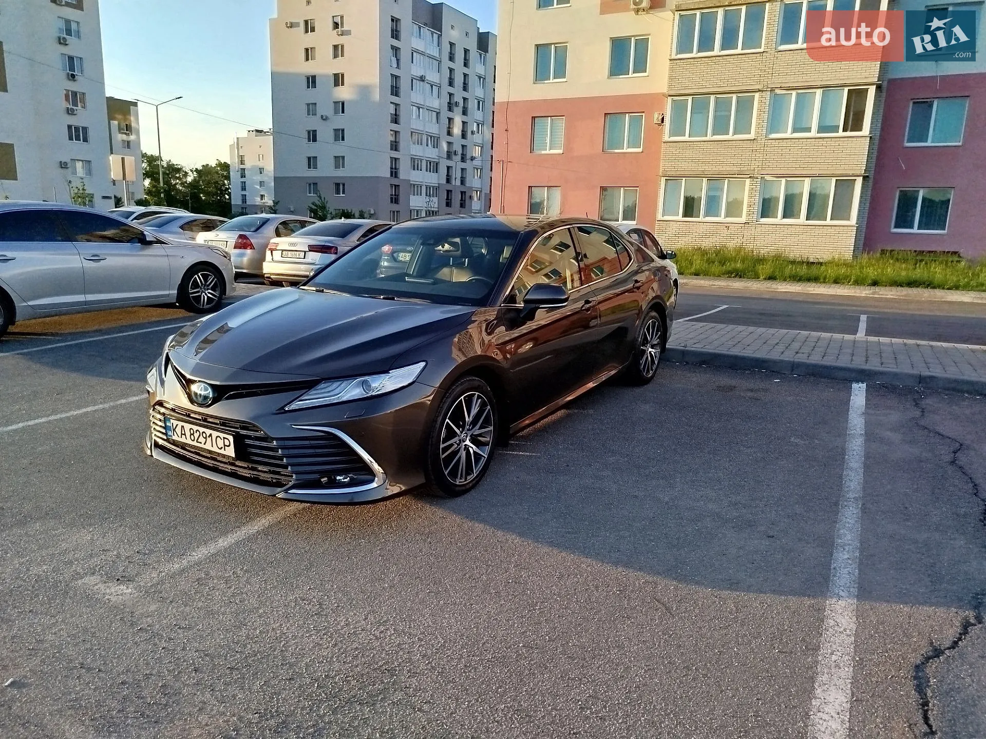 2021 Toyota Camry - мініатюра 2