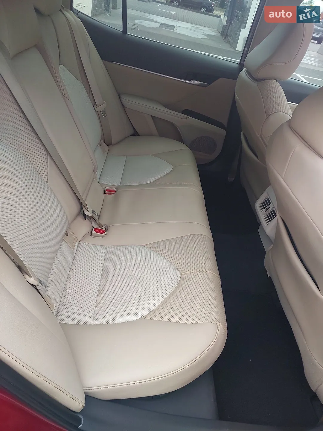 2020 Toyota Camry - мініатюра 15
