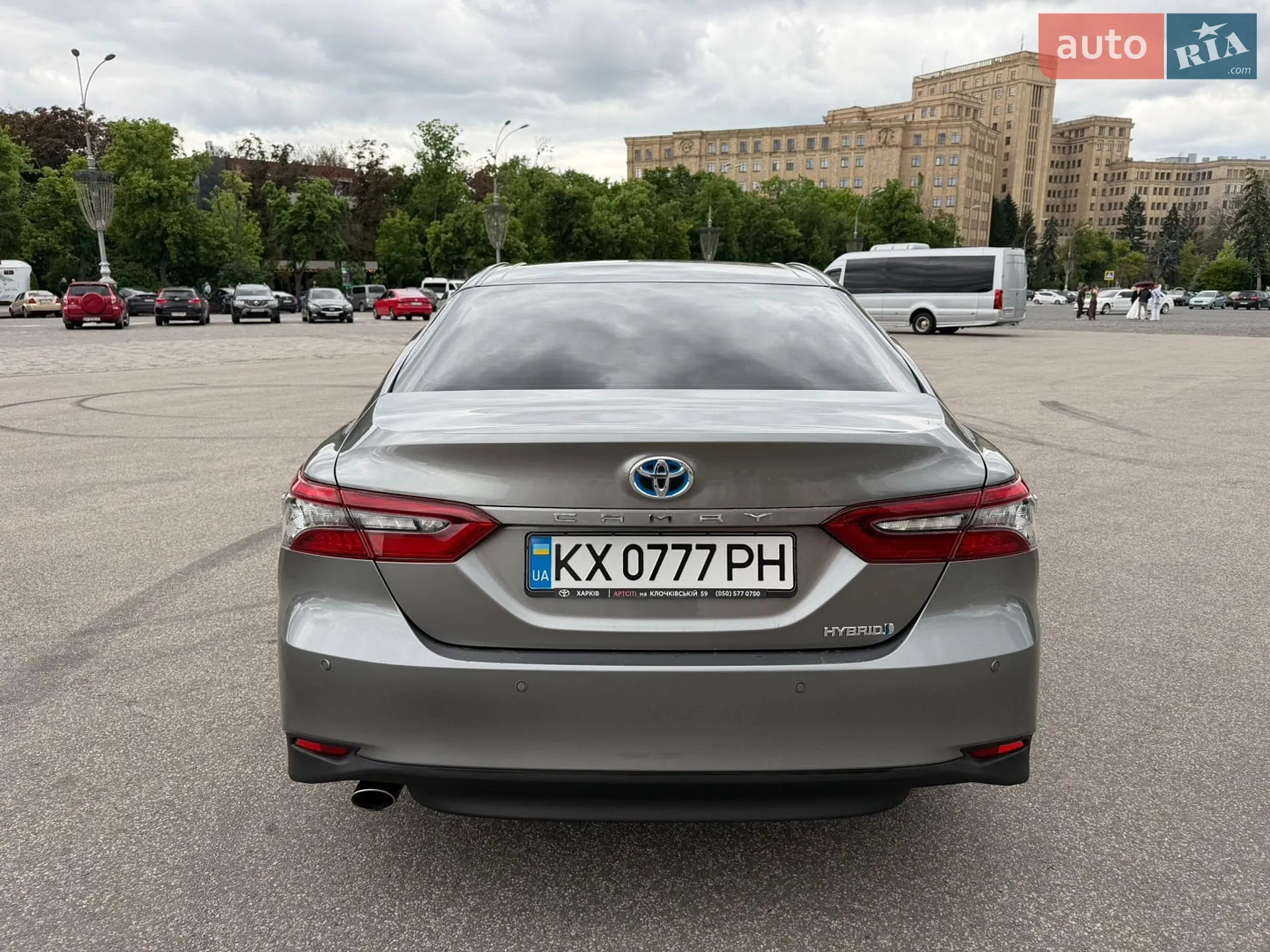 2022 Toyota Camry - мініатюра 3