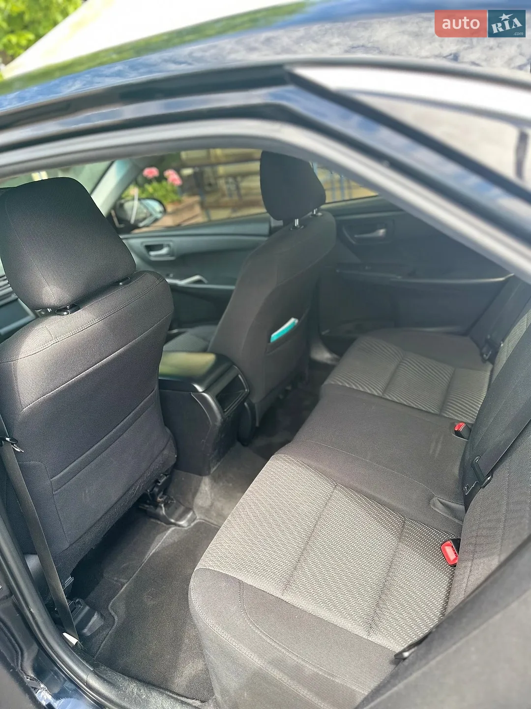 2015 Toyota Camry - мініатюра 18