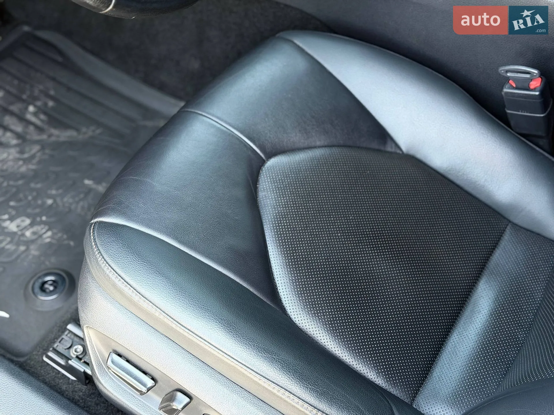 2020 Toyota Camry - мініатюра 46