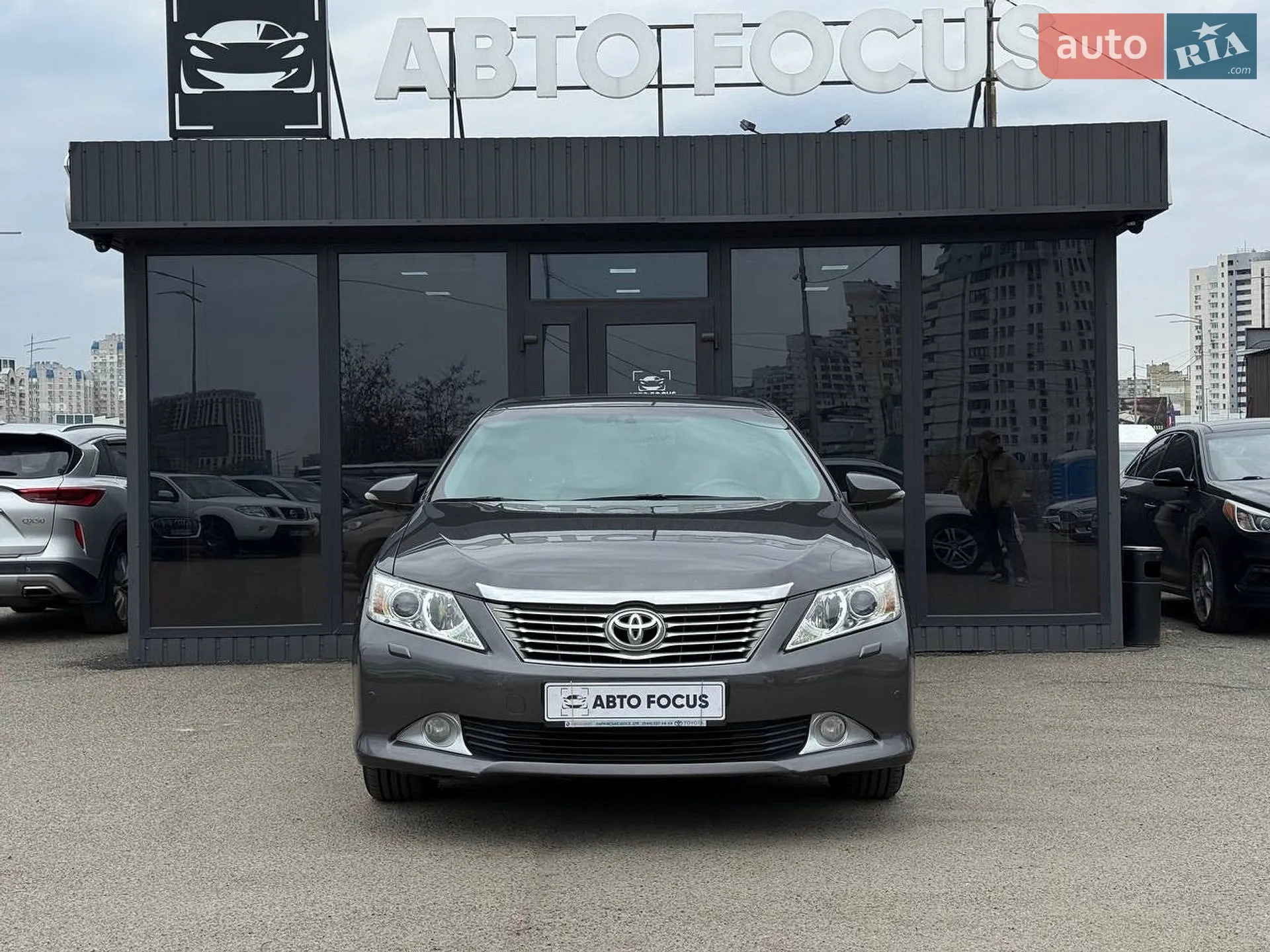 2012 Toyota Camry - мініатюра 3