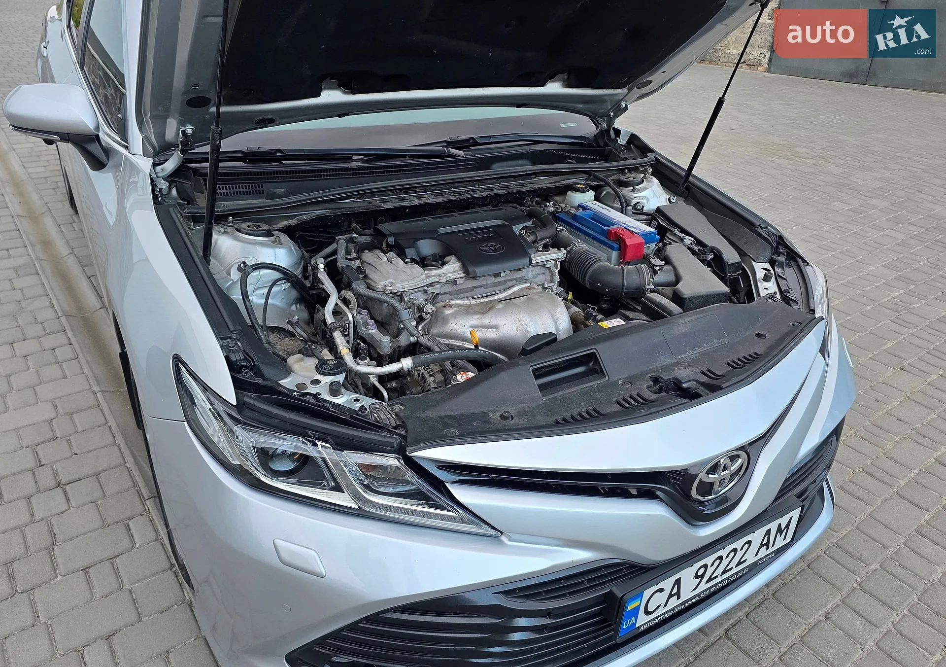 2017 Toyota Camry - мініатюра 16