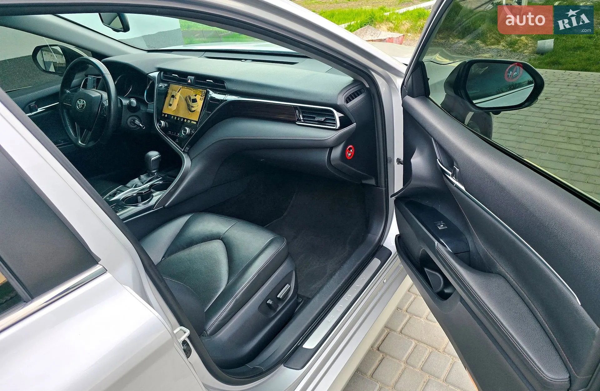 2017 Toyota Camry - мініатюра 17