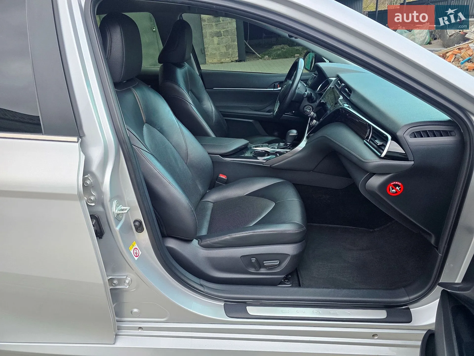 2017 Toyota Camry - мініатюра 18