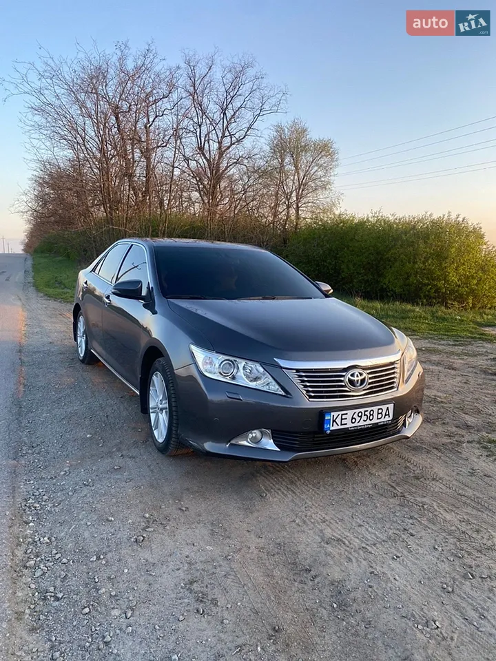 2012 Toyota Camry - мініатюра 10
