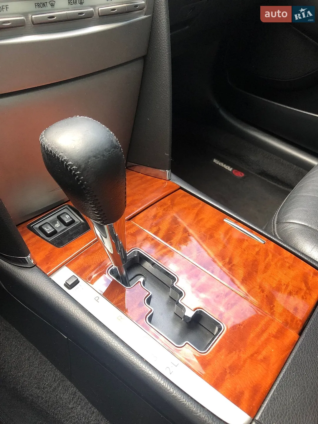 2010 Toyota Camry - мініатюра 33